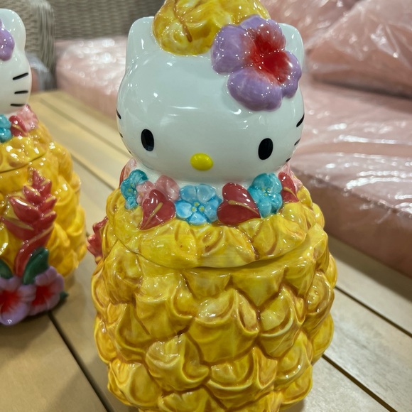 Hello Kitty pineapple canister - Picture 6 of 7